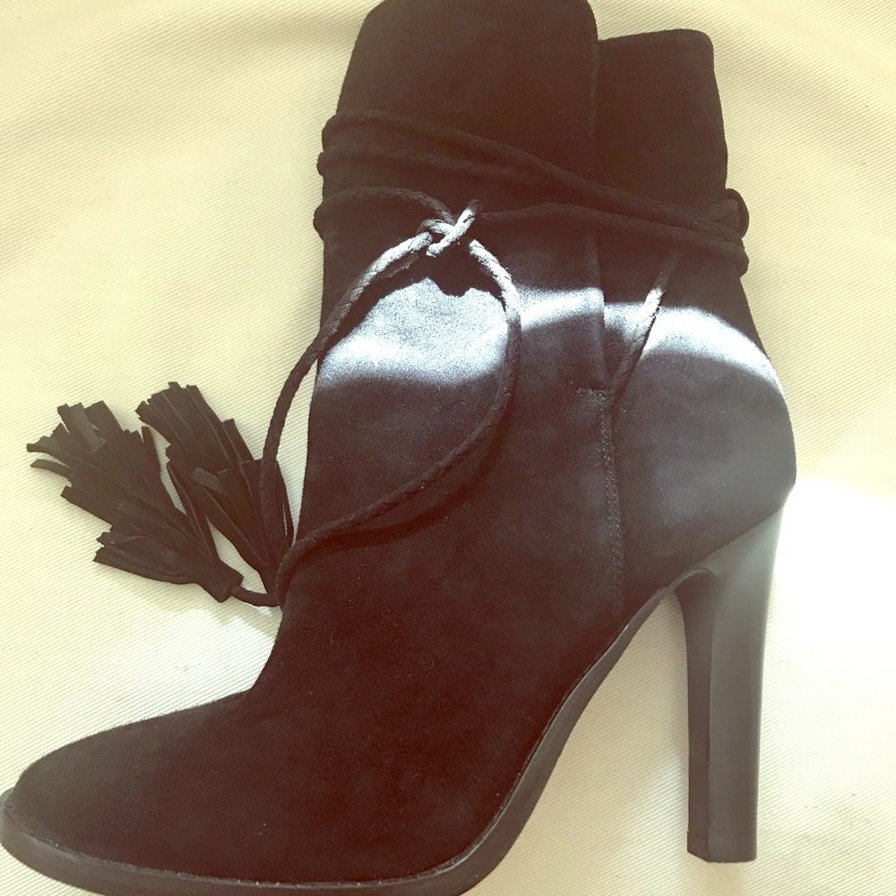 Joie Booties